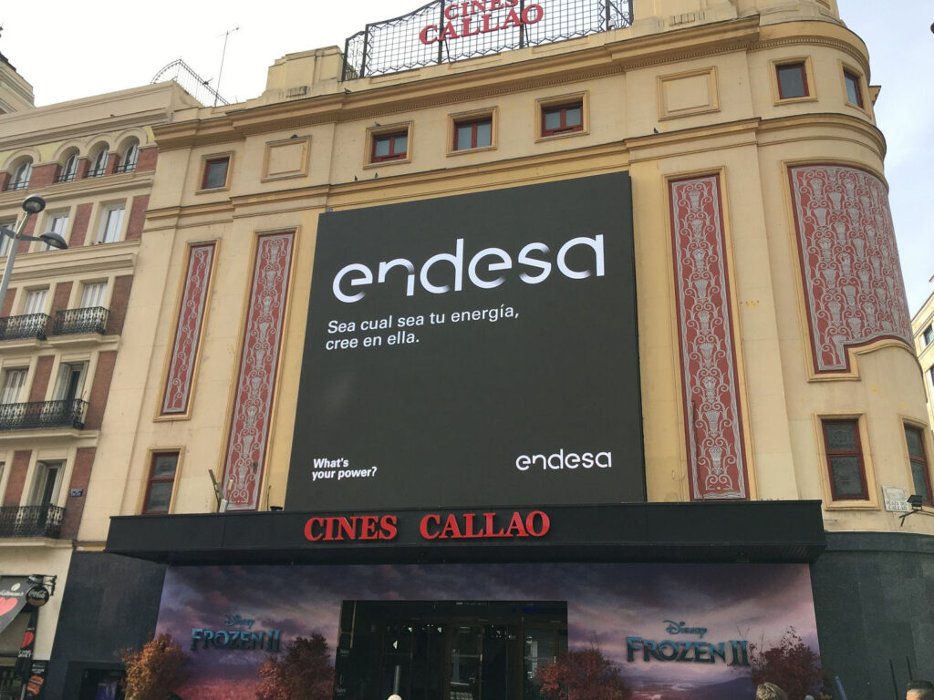 pantalla digital Madrid Callao